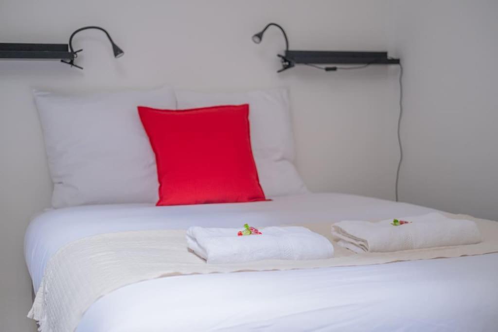 Ferienwohnung L'Ange Au Sourire Reims Exterior foto