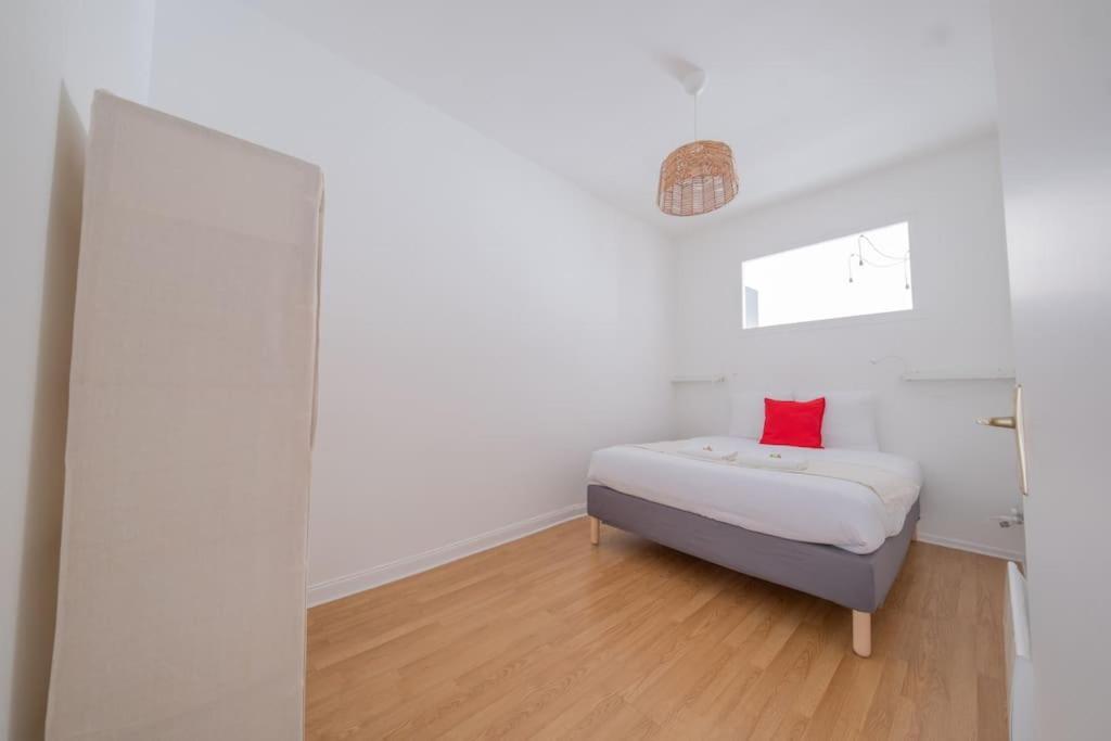 Ferienwohnung L'Ange Au Sourire Reims Exterior foto