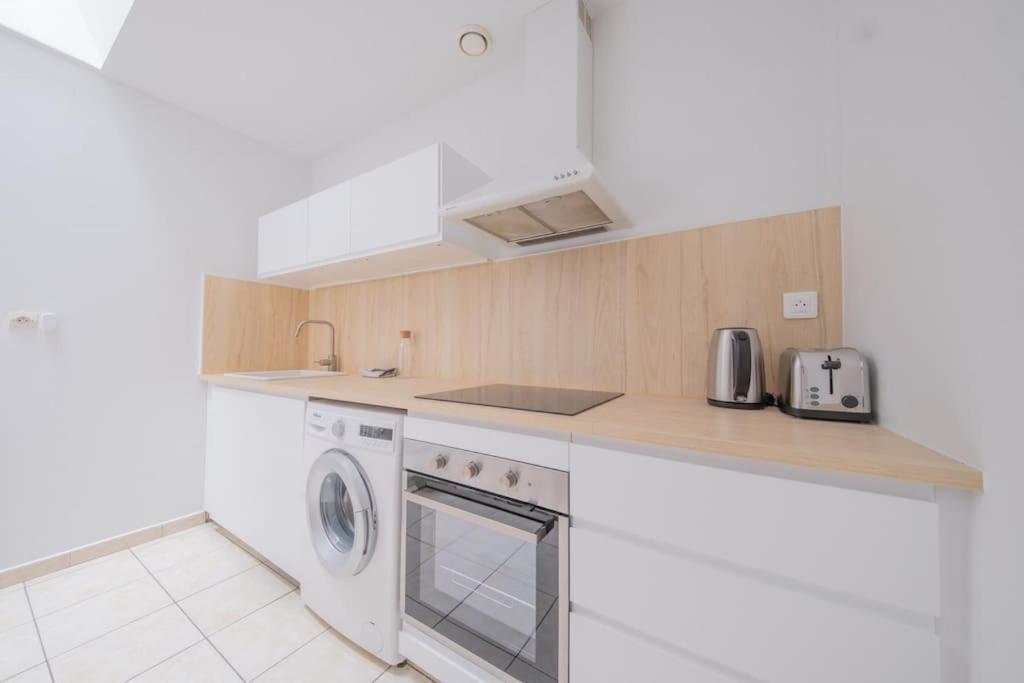 Ferienwohnung L'Ange Au Sourire Reims Exterior foto