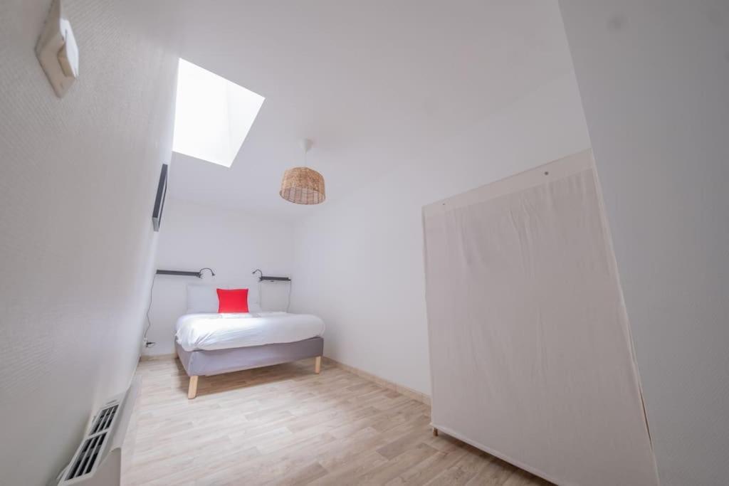 Ferienwohnung L'Ange Au Sourire Reims Exterior foto
