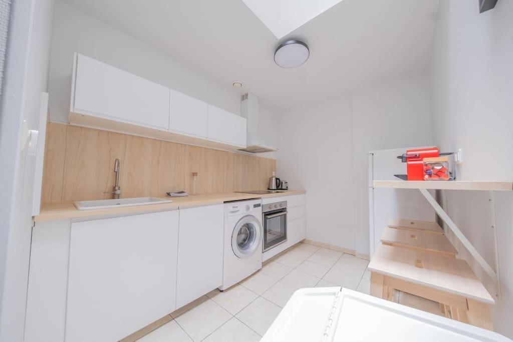 Ferienwohnung L'Ange Au Sourire Reims Exterior foto